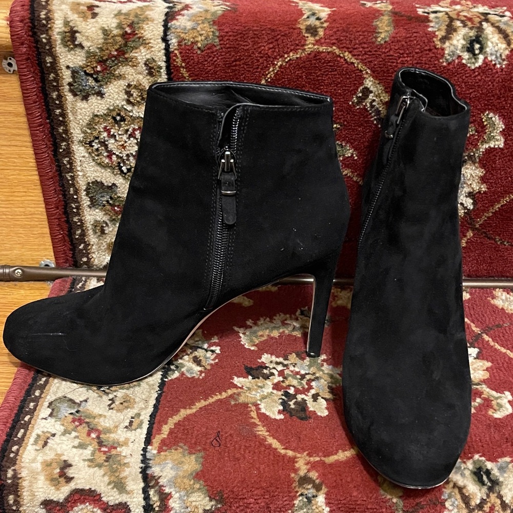 Via Spiga Black Suede Heeled Boots